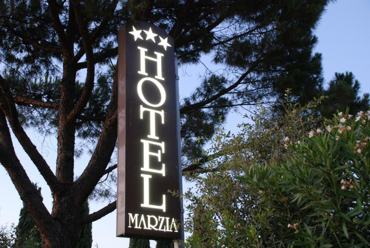 Hotel Marzia Scandicci Exterior photo